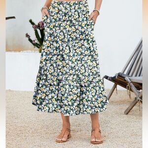 Floral Print Tiered Skirt - Green and White